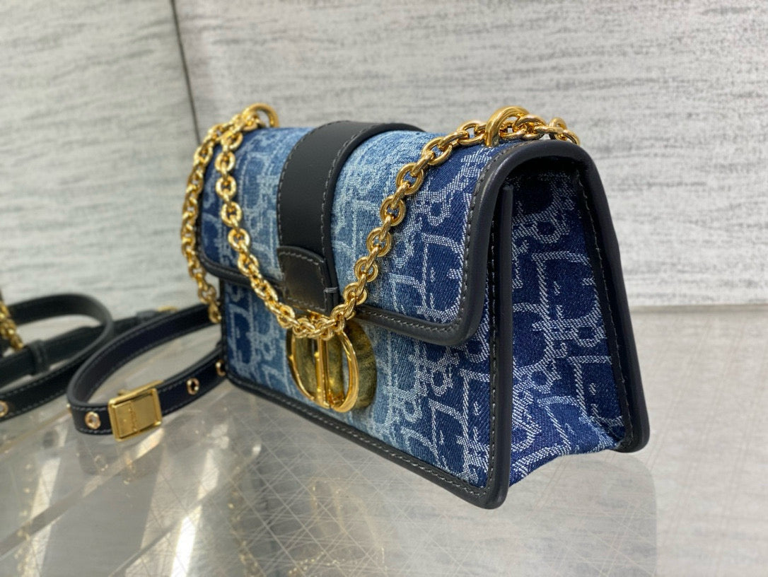 MONTAIGNE 21 BLUE JEAN EMBROIDERY Amelia