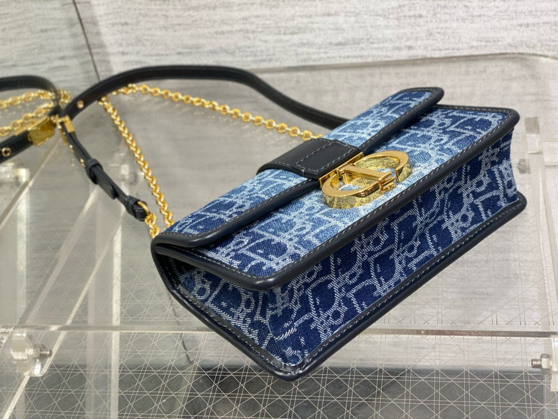MONTAIGNE 21 BLUE JEAN EMBROIDERY Amelia
