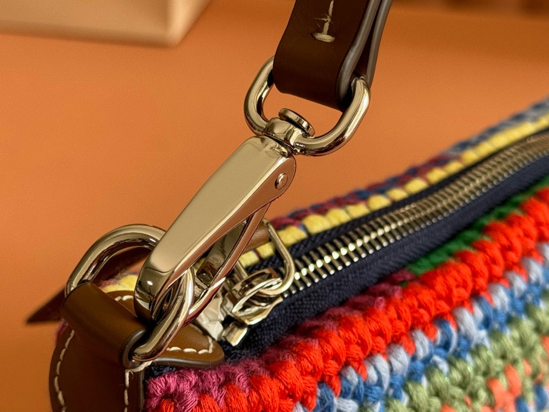 CROCHET TOTE BAG 25 IN MULTICOLORED WOVEN RAFFIA Amelia