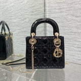 MINI 17 LADY BAG IN BLACK PATENT CALFSKIN Amelia