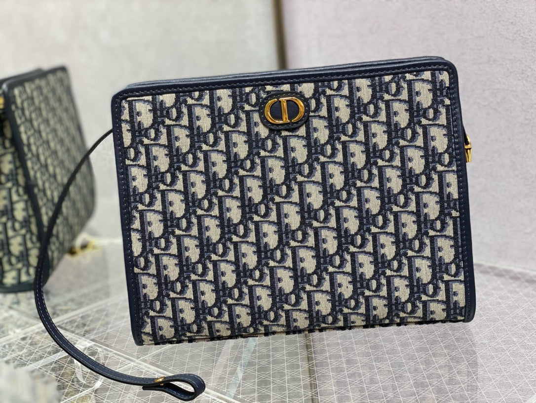 OBLIQUE BOOK TOTE 26 IN DARK BLUE MONOGRAM JACQUARD Amelia