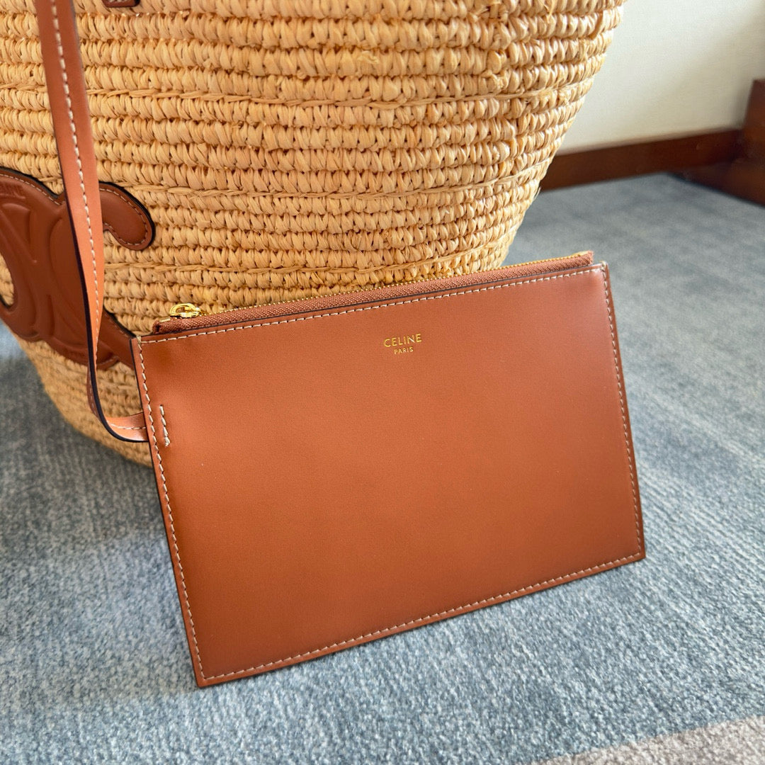MEDIUM SUPPLE CELINE CLASSIC PANIER IN RAFFIA AND CALFSKIN Amelia Amelia