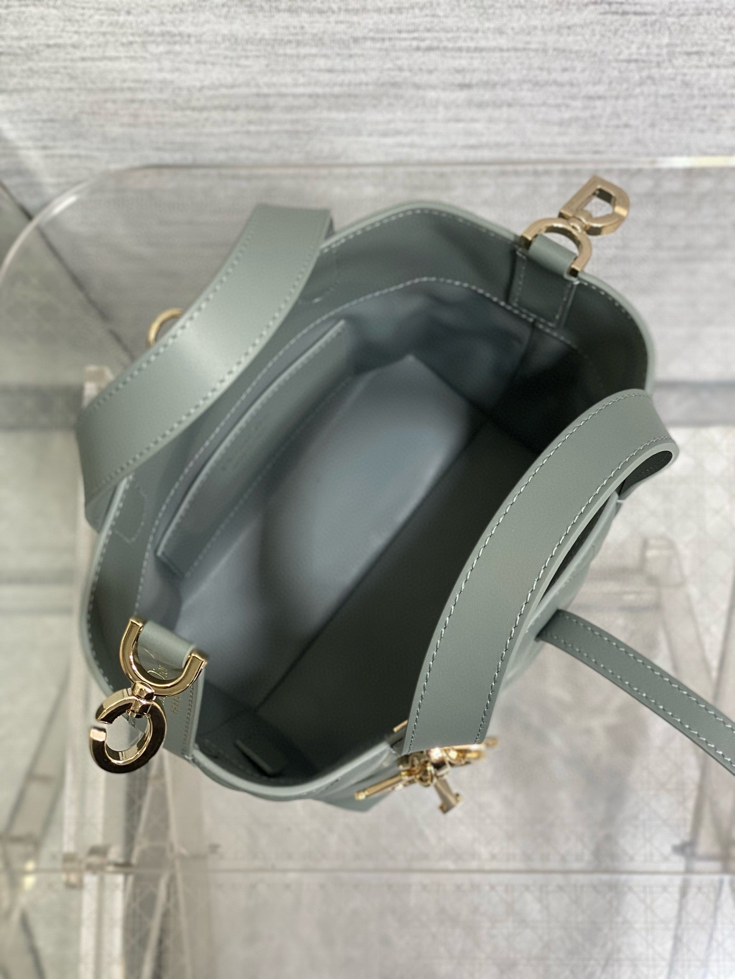 MINI TOUJOURS BUCKET BAG 18 IN GREY CANNAGE CALFSKIN Amelia