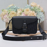 MEDIUM SADDLE MESSENGER BAG IN BLACK OBLIQUE JACQUARD AND BLACK GRAINED CALFSKIN Amelia