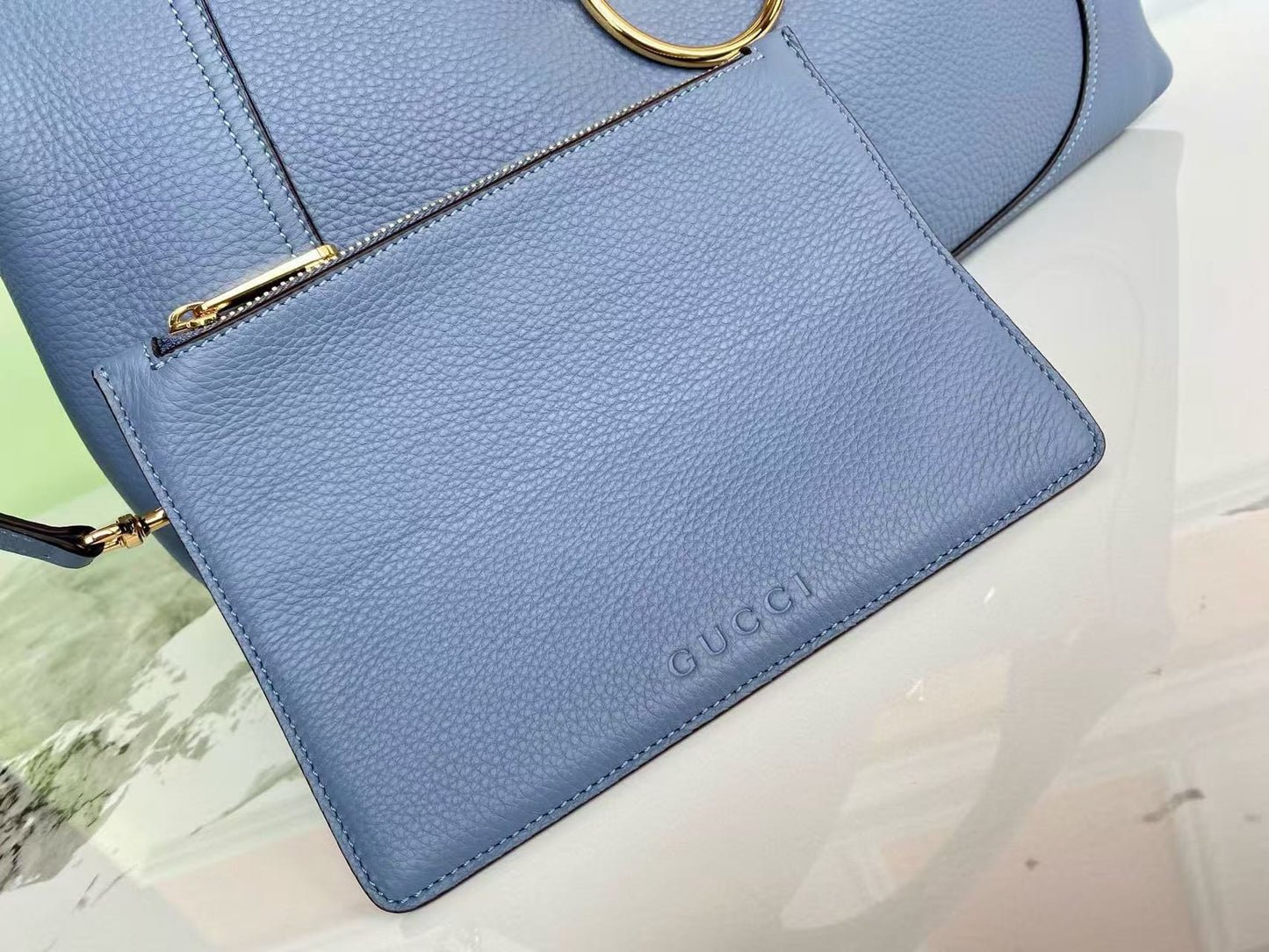 GG HORSEBIT HOBO BAG 46 IN LIGHT BLUE CALFSKIN GOLD HARDWARE Amelia