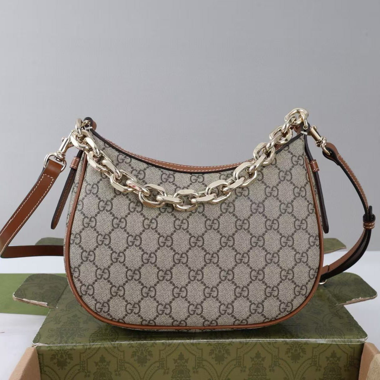 GG SHOULDER BAG 25 IN DARK BEIGE MONOGRAM CANVAS MIX CALFSKIN Amelia Amelia