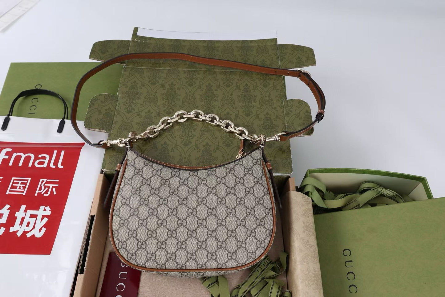 GG SHOULDER BAG 25 IN DARK BEIGE MONOGRAM CANVAS MIX CALFSKIN Amelia Amelia