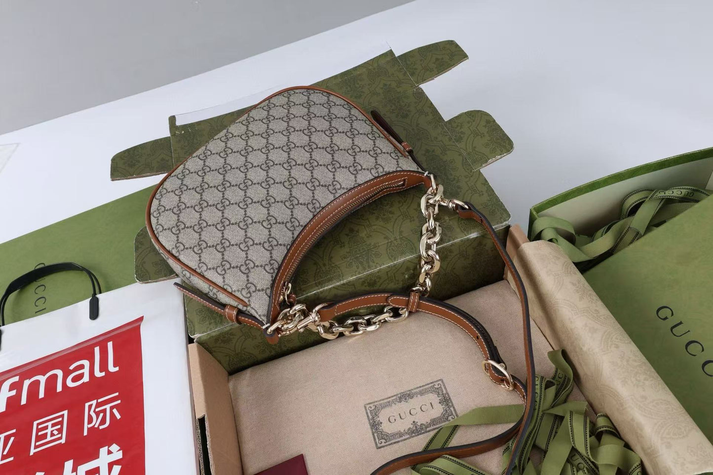 GG SHOULDER BAG 25 IN DARK BEIGE MONOGRAM CANVAS MIX CALFSKIN Amelia