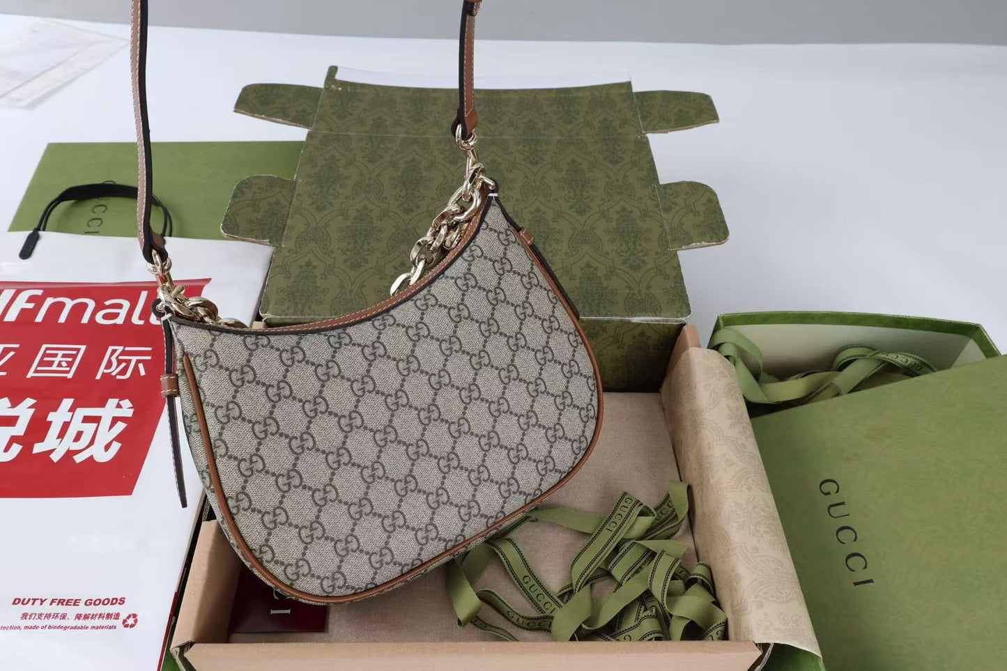 GG SHOULDER BAG 25 IN DARK BEIGE MONOGRAM CANVAS MIX CALFSKIN Amelia