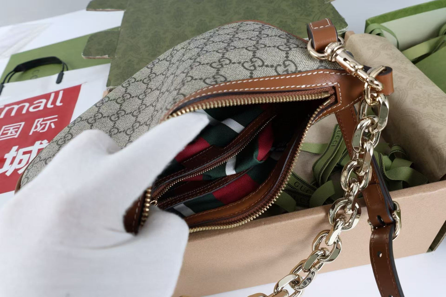 GG SHOULDER BAG 25 IN DARK BEIGE MONOGRAM CANVAS MIX CALFSKIN Amelia Amelia