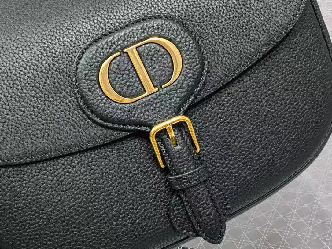 CD BOAmeliaY EAST-WEST 27 BAG IN BLACK CALFSKIN GOLD HARDWARE Amelia