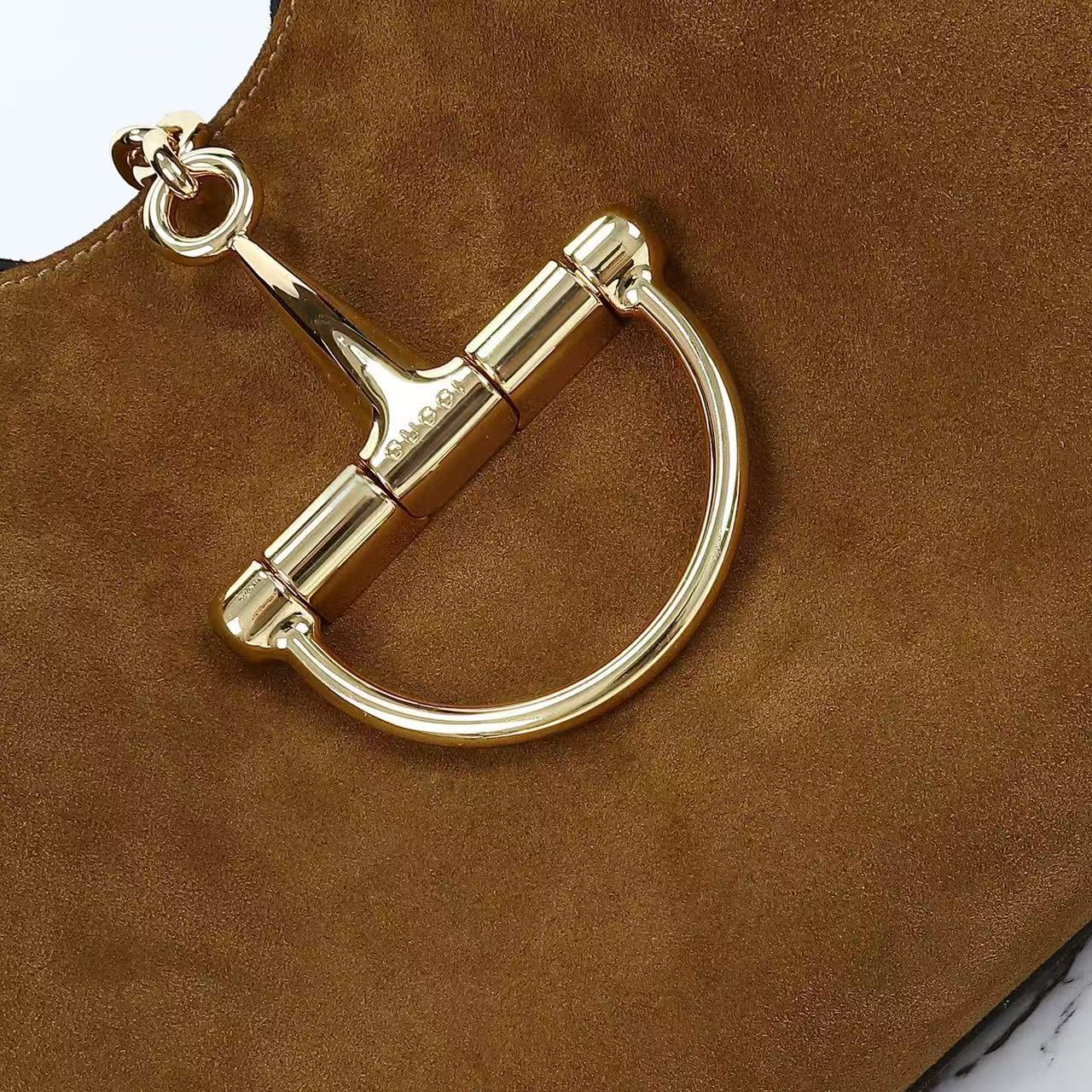 SOFTBIT MAXI SHOULDER BAG 46 IN SADDLE BROWN SUEDE Amelia