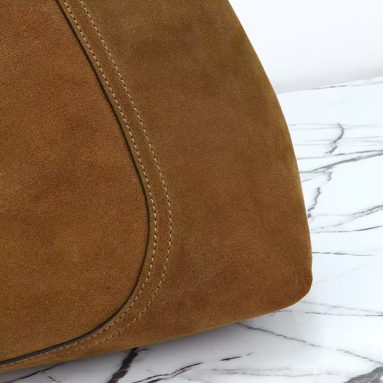 SOFTBIT MAXI SHOULDER BAG 46 IN SADDLE BROWN SUEDE Amelia Amelia