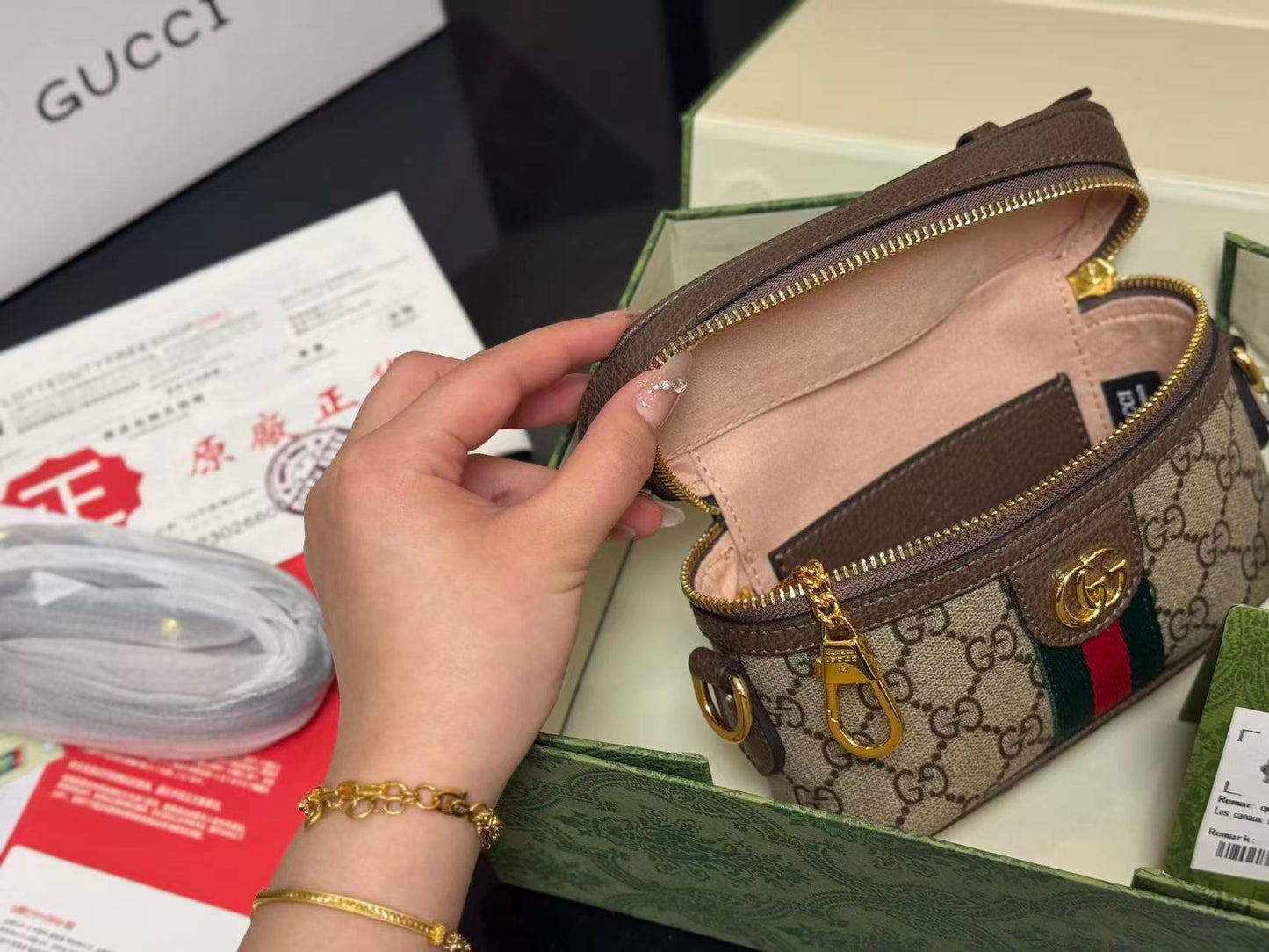GUCCI OPHIDIA MINI BAG 15 IN BROWN GG CANVAS Amelia