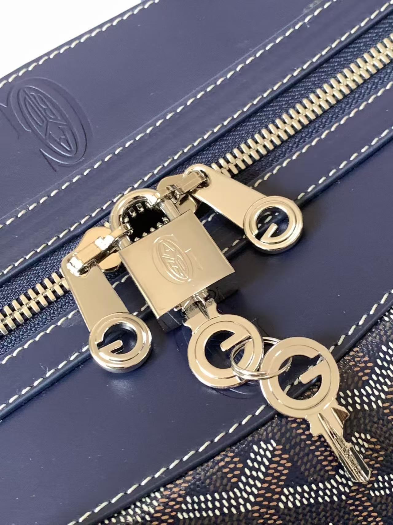 GOYARD BOEING 45 DUFFLE BAG IN NAVY BLUE GOYARDINE CANVAS Amelia Amelia