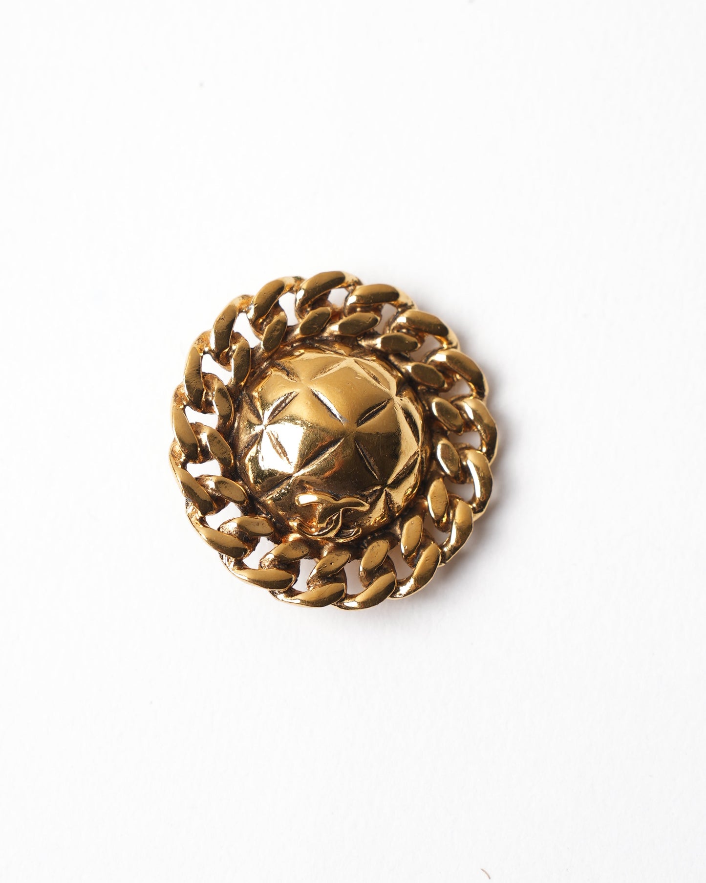 Chanel Gold Plated since 1990 Earrnig