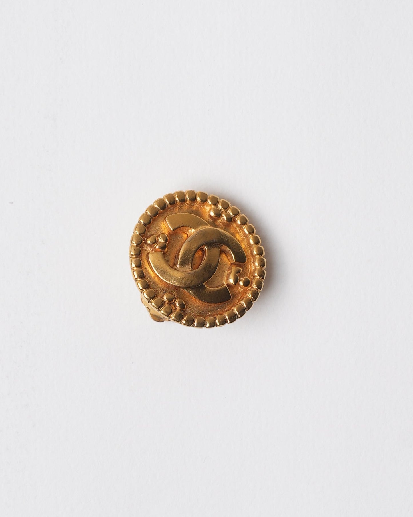 Chanel 1996 Gold Plated Earring