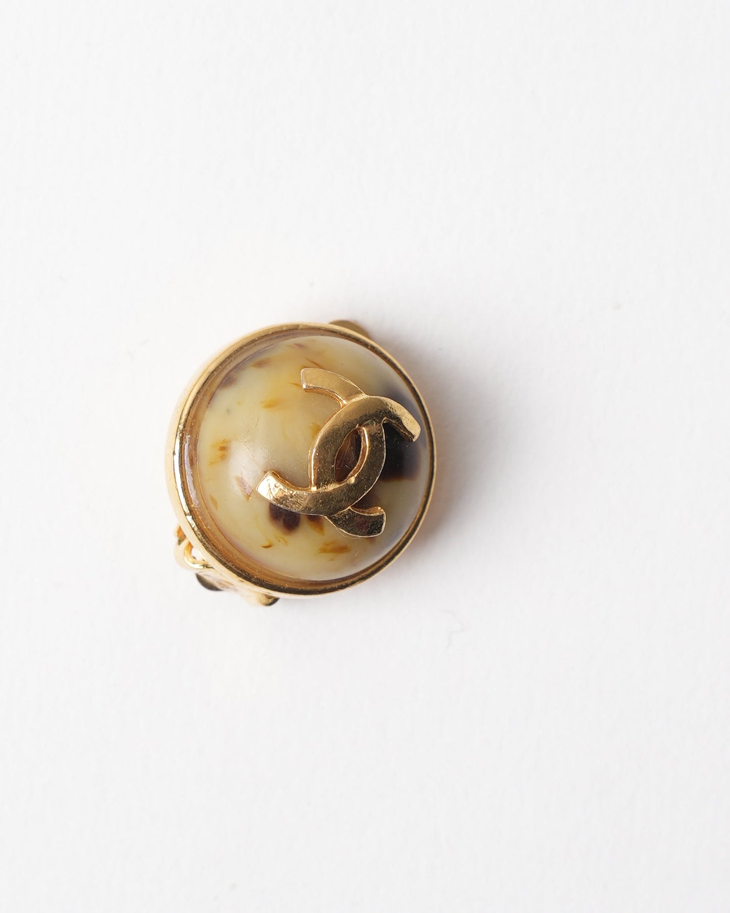 Chanel Gold Plated since 1980 Earring