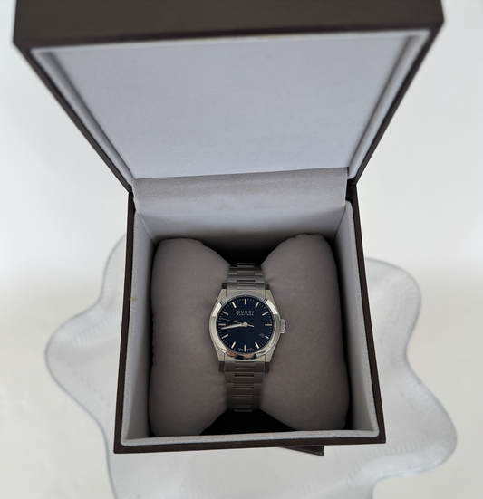 Gucci Pantheon Watch 115.4 Ya115510 - Full Set