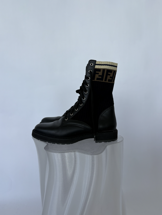 FENDI Tronchetto Knitted Combat Boots - FULL SET