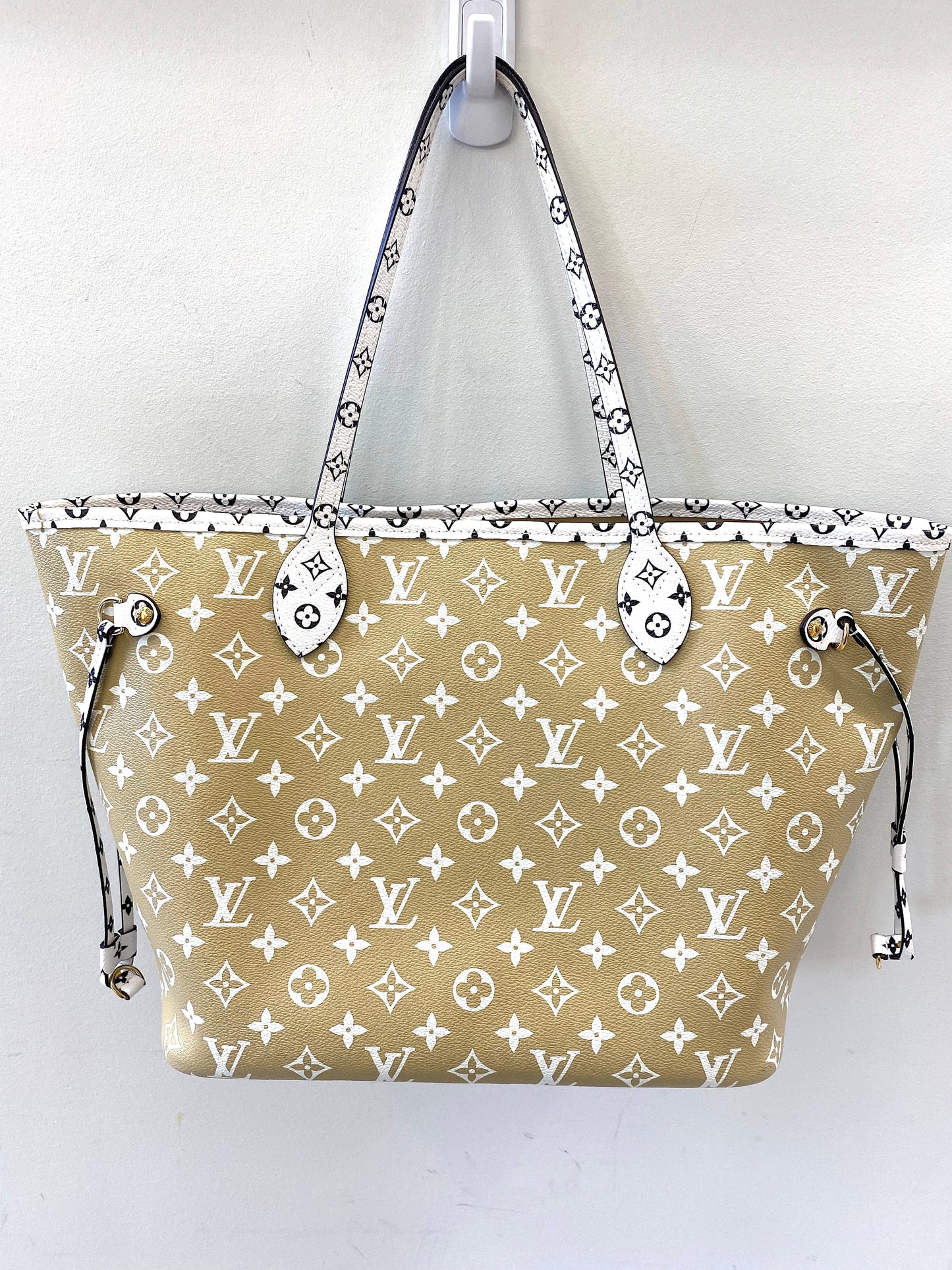 LU VI -  GIANT MONOGRAM  NEVERFULL MM