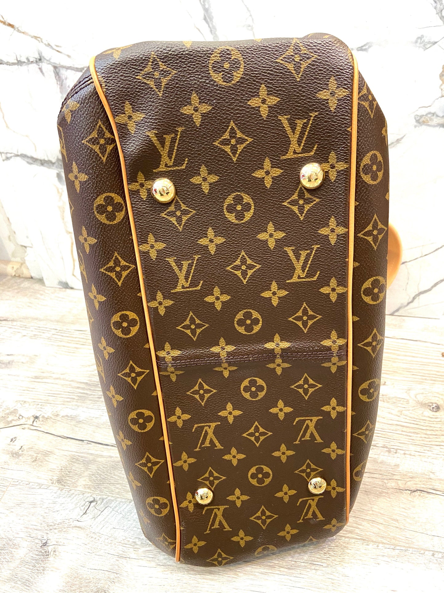 LU VI -  MONOGRAM GRIET SHOULDER BAG