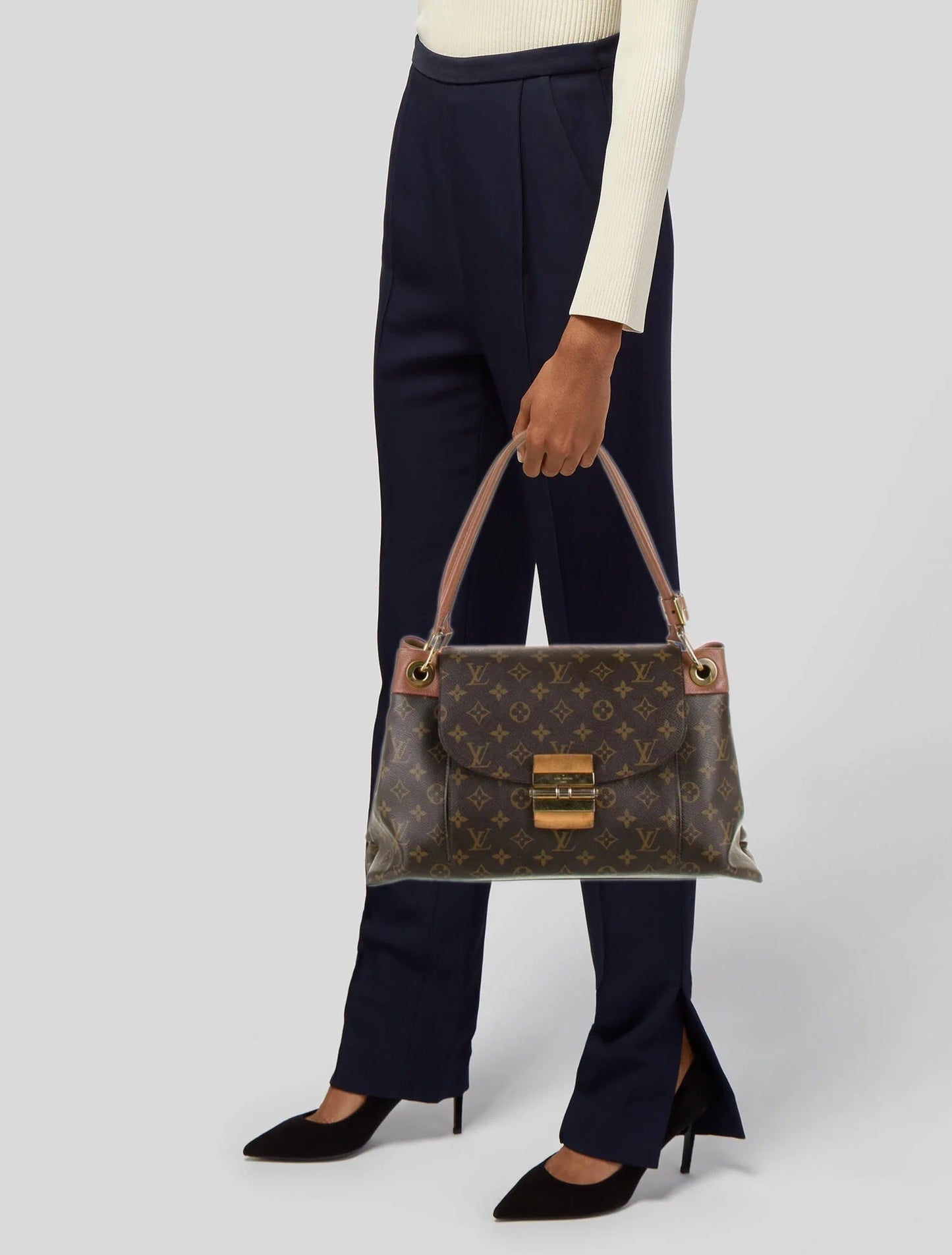 LU VI -  MONOGRAM OLYMPE CAMEL SHOULDER BAG
