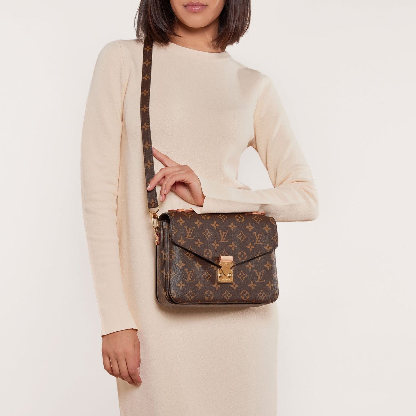 LU VI -  MONOGRAM POCHETTE M?TIS SHOULDER BAG