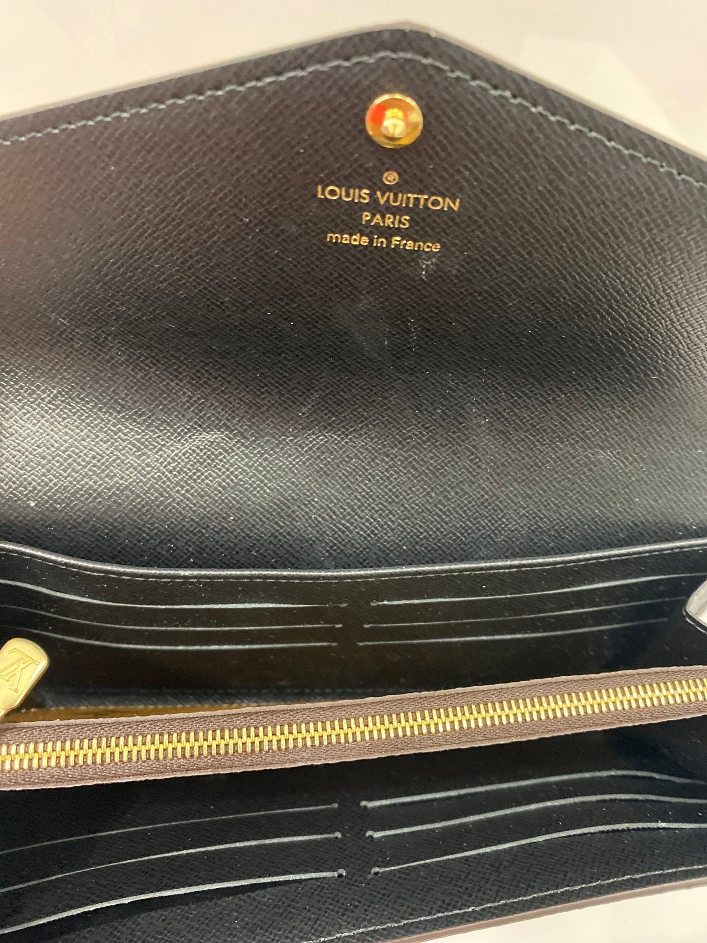 LU VI -  GIANT MONOGRAM SARAH WALLET