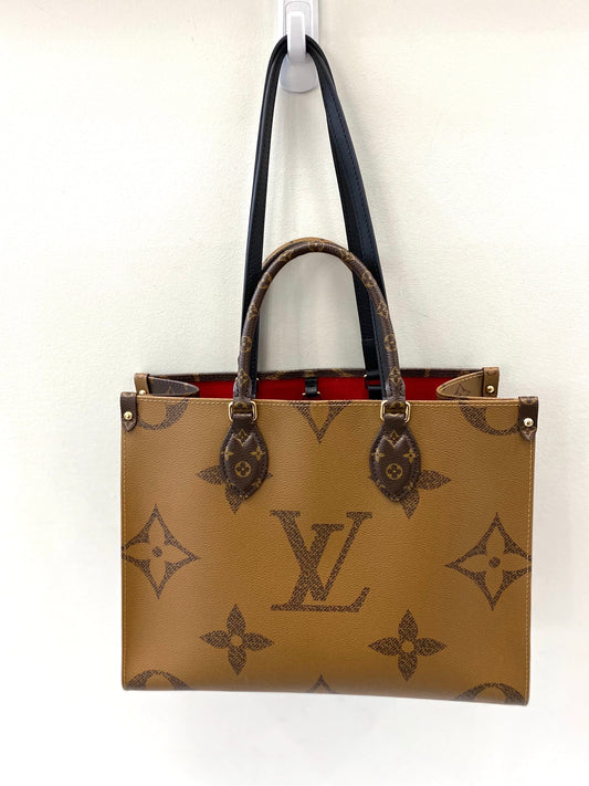 LU VI -  REVERSE MONOGRAM GIANT ON THE GO TOTE
