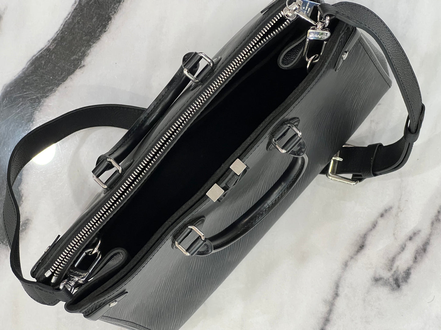 LU VI -  EPI LEATHER GRENELLE TOTE BAG MM