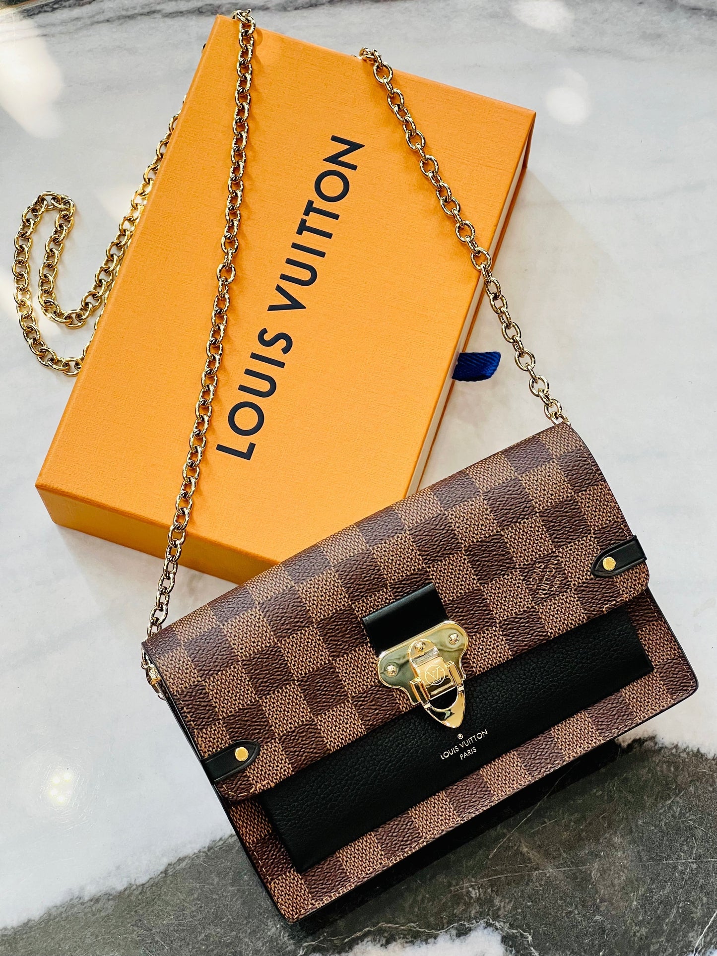 LU VI -  DAMIER EBENE VAVIN CHAIN WALLET ON CHAIN