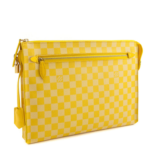 Louis Vuitton Mimosa Damier Couleurs Kit Clutch