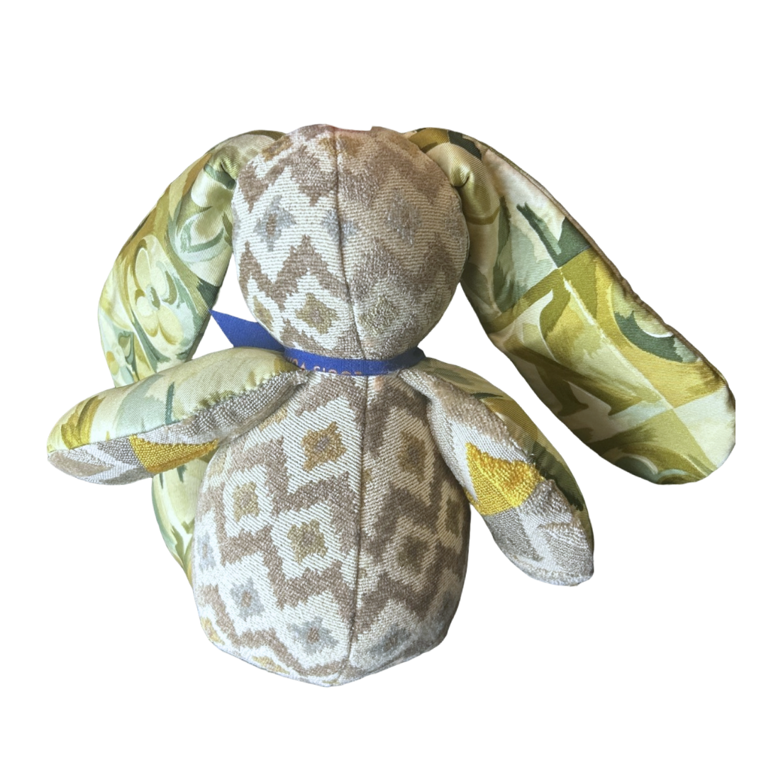LV Au Fils du Temps   Silk Scarf Clever Bunny