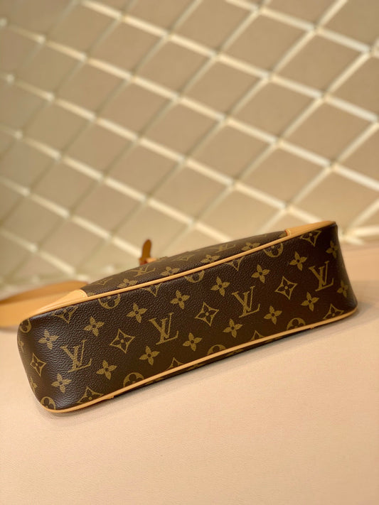M45355 ODÉON MM Monogram shoulder bag Khaki 31cm