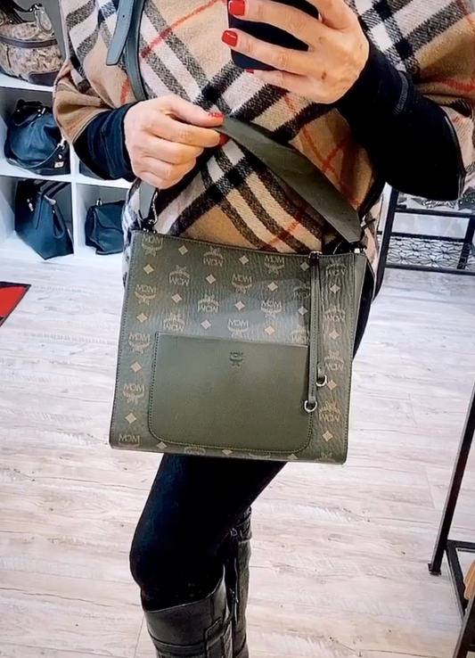 MAmeliaVISETOS MONOGRAM HOBO BAG SEA TURTLE GREEN