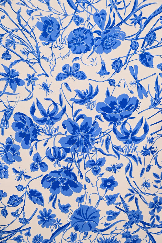 Gucci White/Blue Silk 'Flora Flat' Scarf 80
