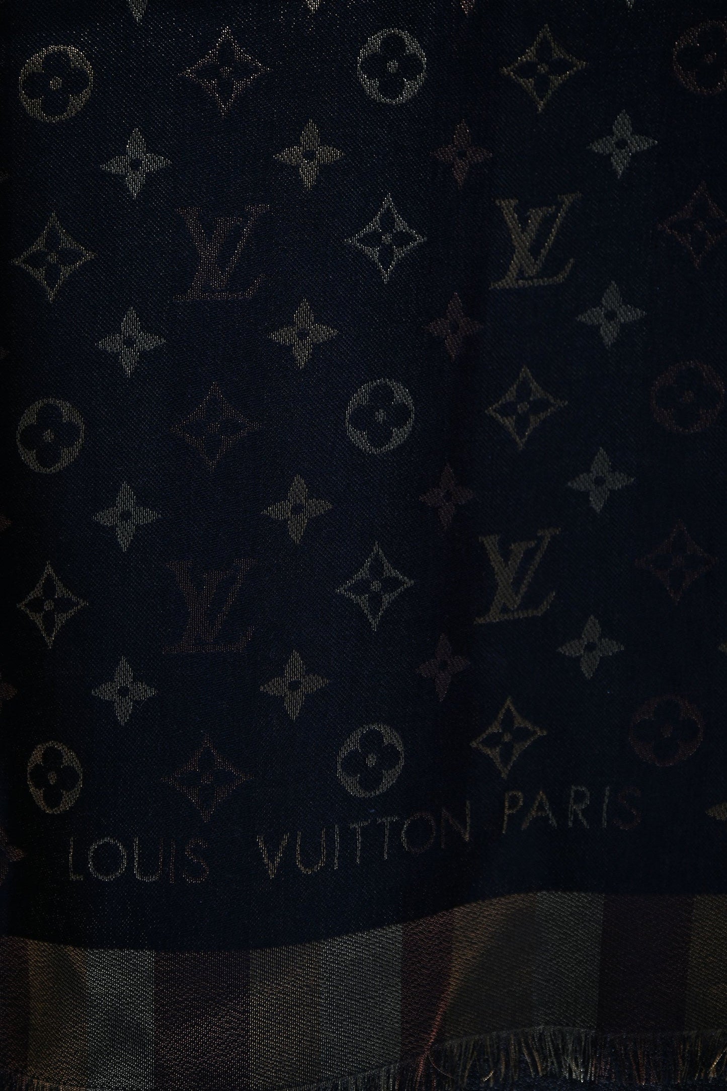 Louis Vuitton Silk Black 'So Shine Monogram' Shawl