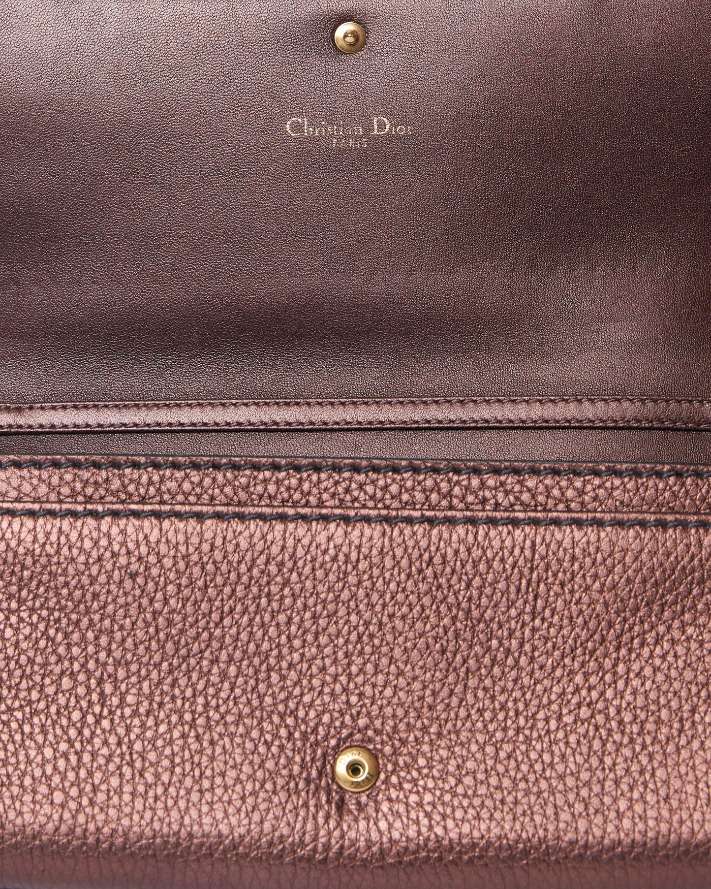 J'Adior Croisere Chain Leather Wallet