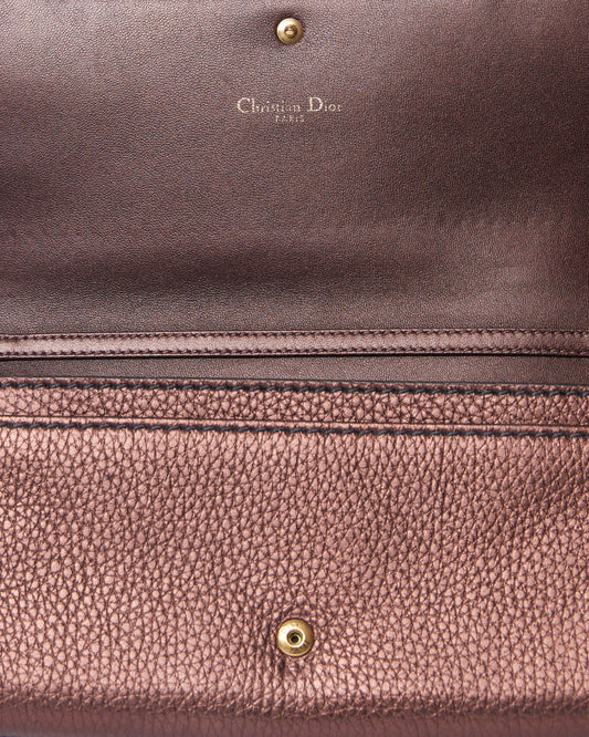 J'Adior Croisere Chain Leather Wallet