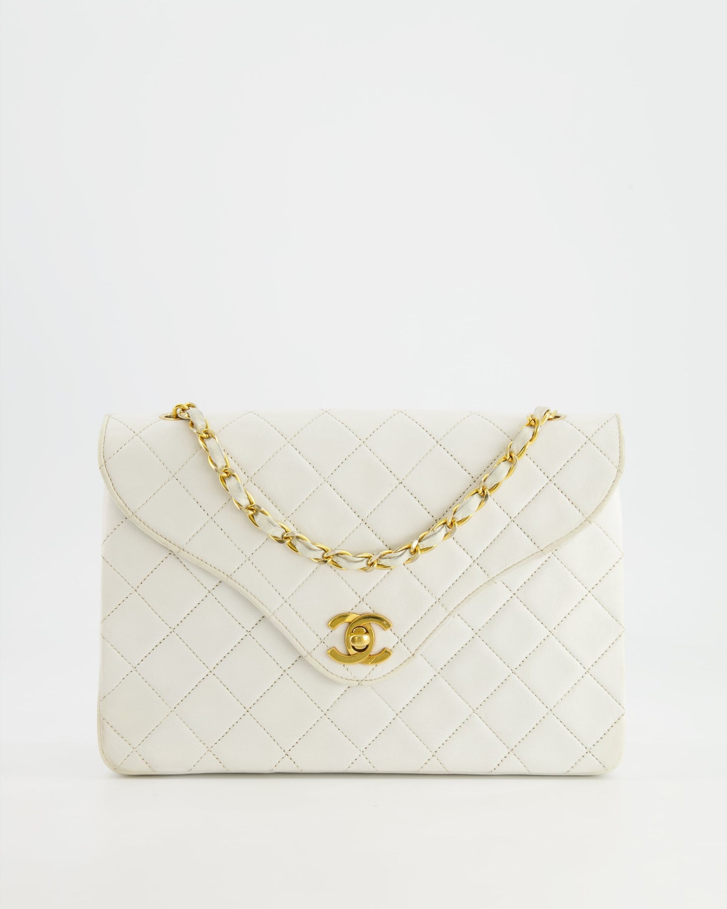 Chanel   White Quilted Lambskin Single Flap Bag with 24k Gold Hardware