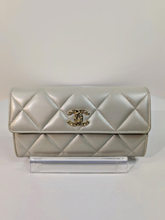 Chanel 19 Long Flap Lambskin in Lustrous Iriescent Silver Clutch