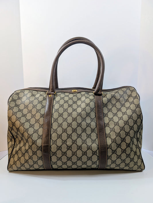 Gucci   Boston Bag in GG Supreme Coated Canvas