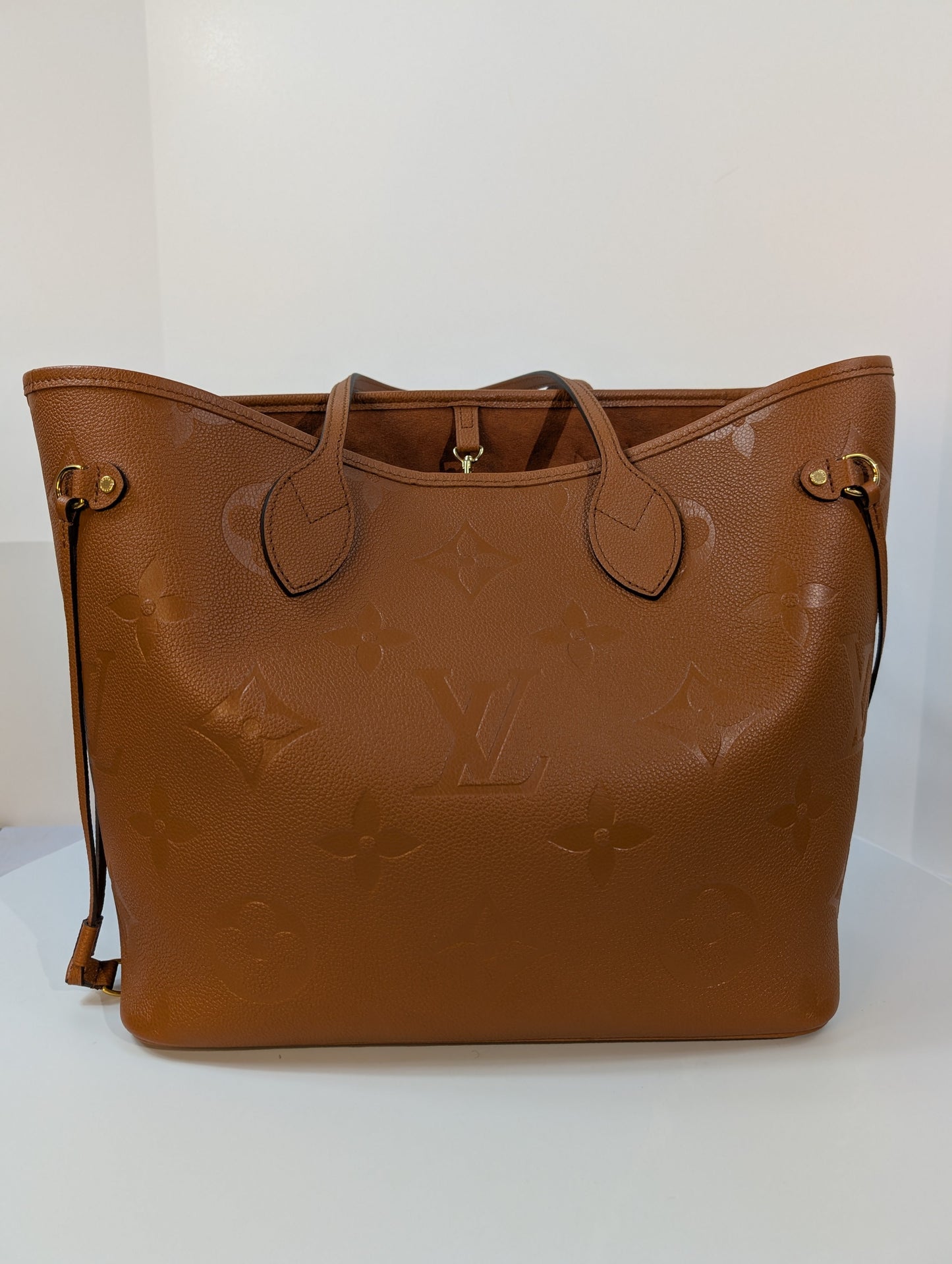 Louis Vuitton Neverfull MM in Monogram Empreinte Leather