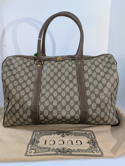 Gucci   Boston Bag in GG Supreme Coated Canvas