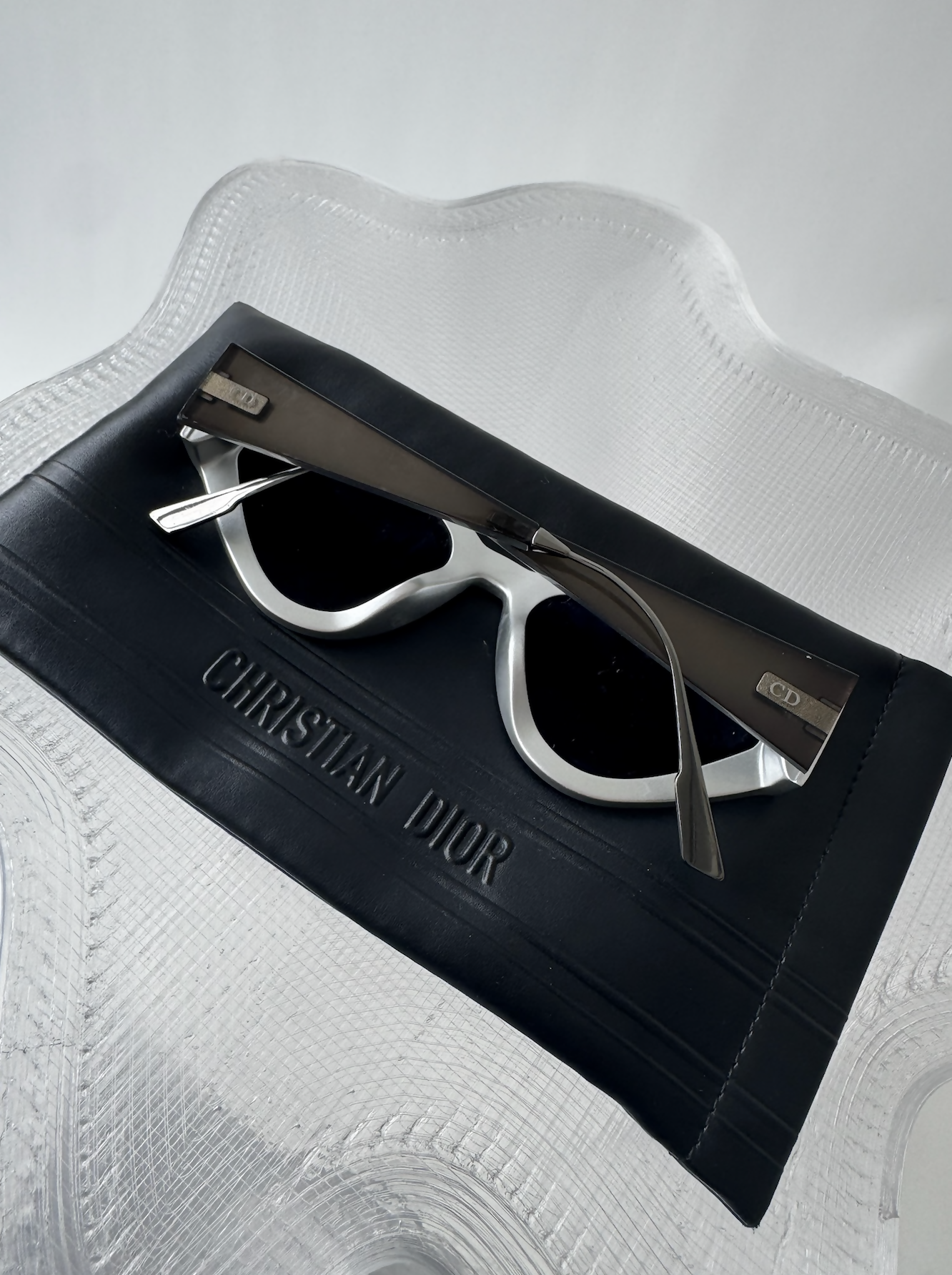 CHRISTIAN DIOR  Cat Style Dior 1 Sunglasses Black