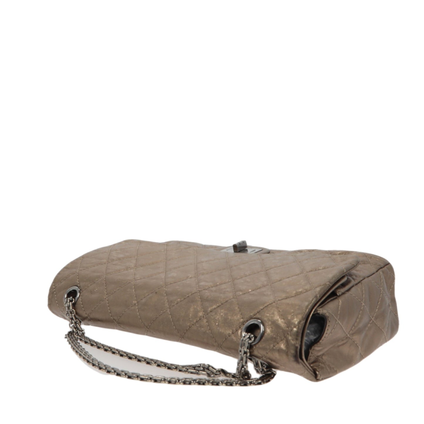 CHANEL 2.55 Shoulder Bag in Metallic Leather