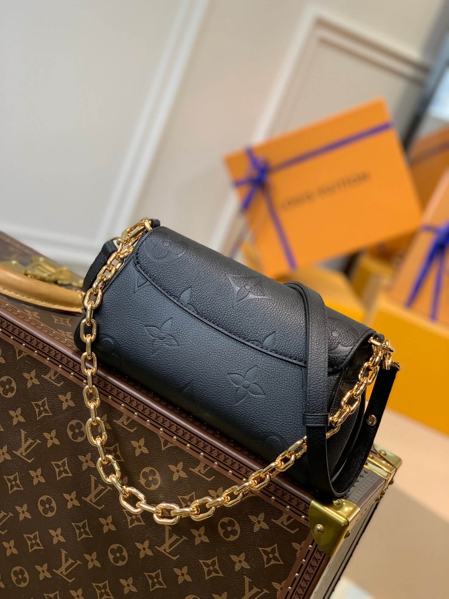 M45813 Favorite Monogram 24cm black TOURTERELLE / CRÈME