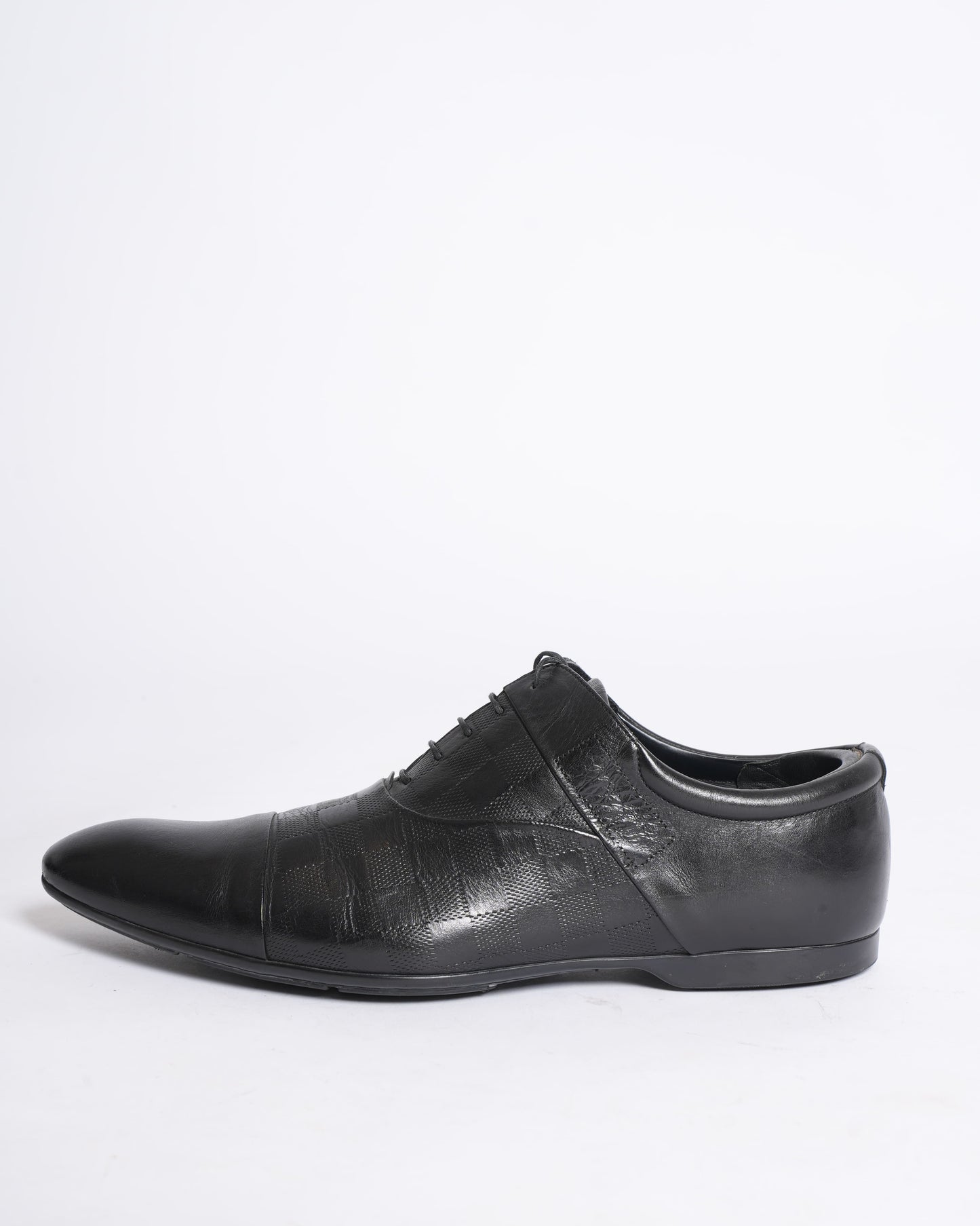 Louis Vuitton men's black lace-up formal shoes
