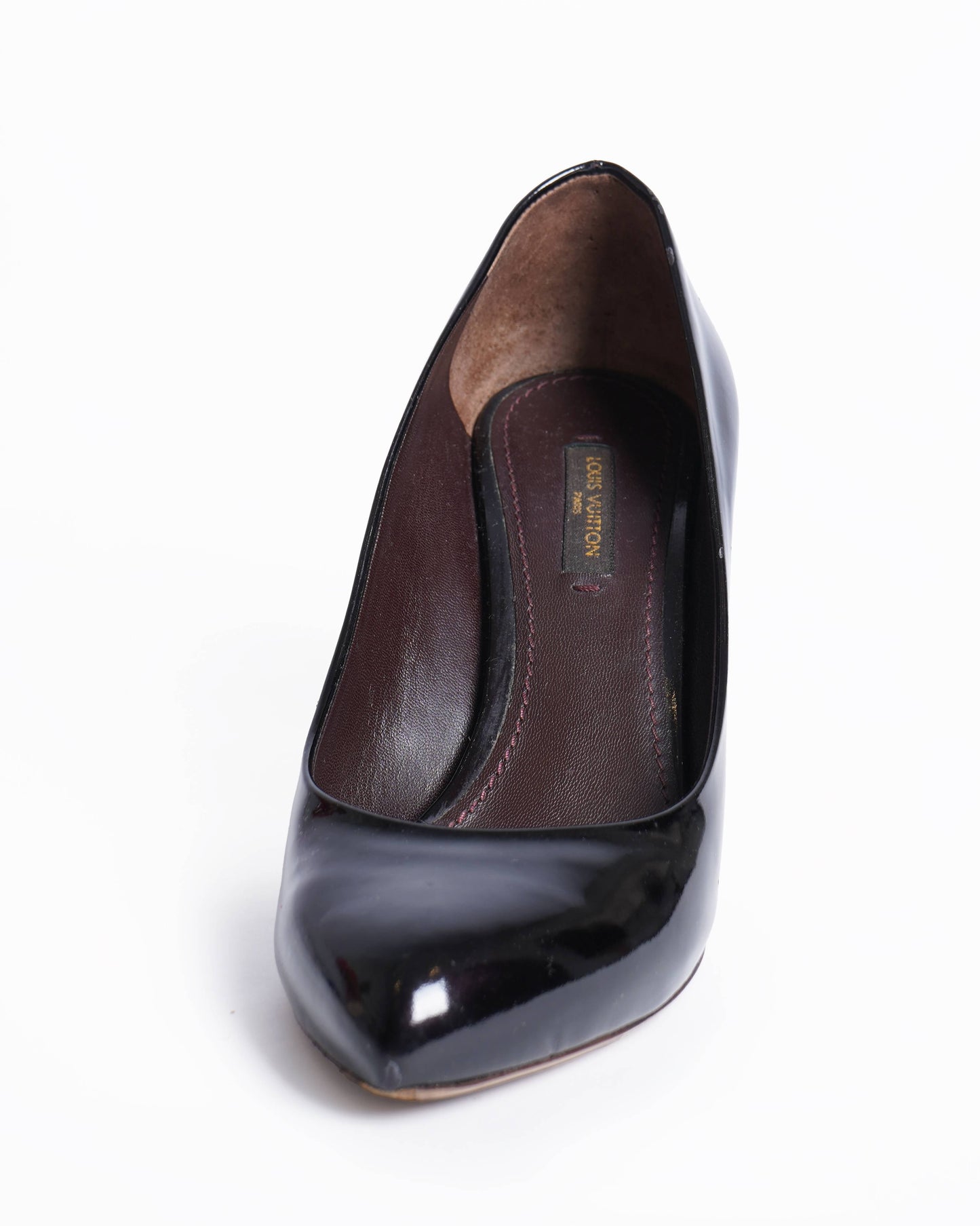 Louis Vuitton black patent leather pumps